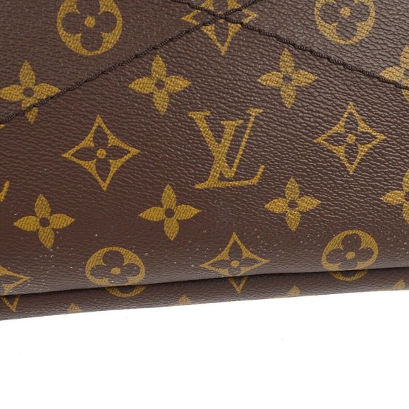 Authenticity Guaranteed LOUIS VUITTON  HANDBAG - Picture 2 of 12